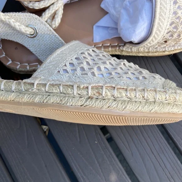 A new day cream lace up sandals   New - Picture 4 of 6